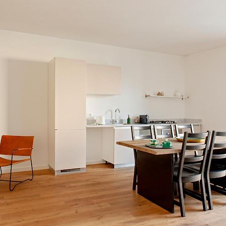 Waterfront Balcony I Grani 2 Resort Style Suite Livorno Exterior foto