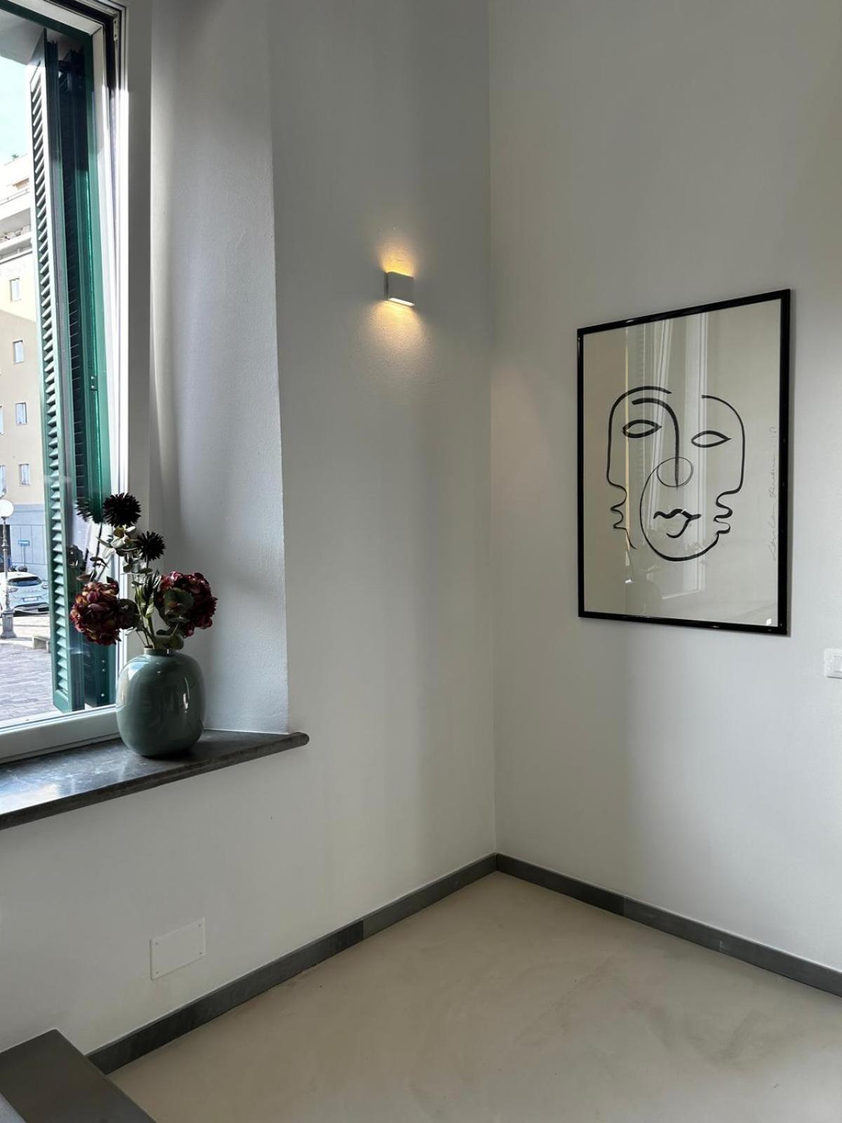 Waterfront Balcony I Grani 2 Resort Style Suite Livorno Exterior foto